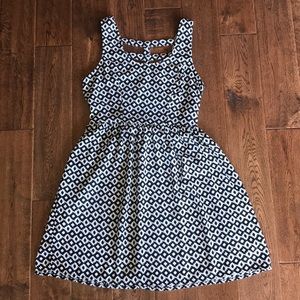Cute black and white dress